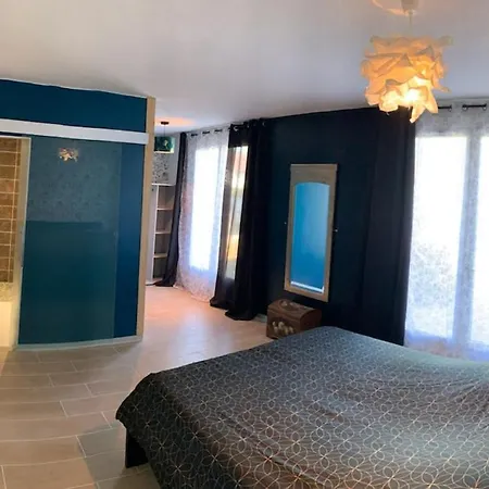 Villa Gite Familial Avec Spa Privatif & Piscine Chauffee Belleray