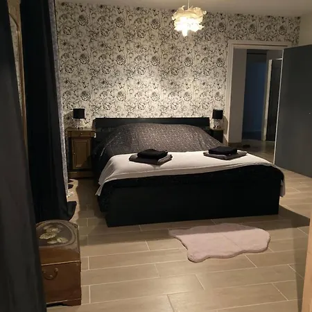 Gite Familial Avec Spa Privatif & Piscine Chauffee Villa Belleray